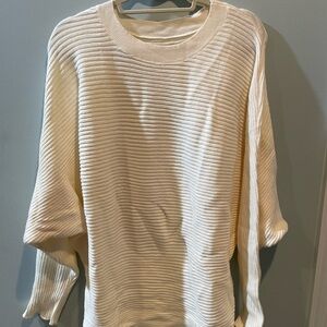 Elegant Cream Ribbed Sweater